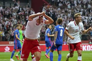 Poland England WCup 2022 Soccer