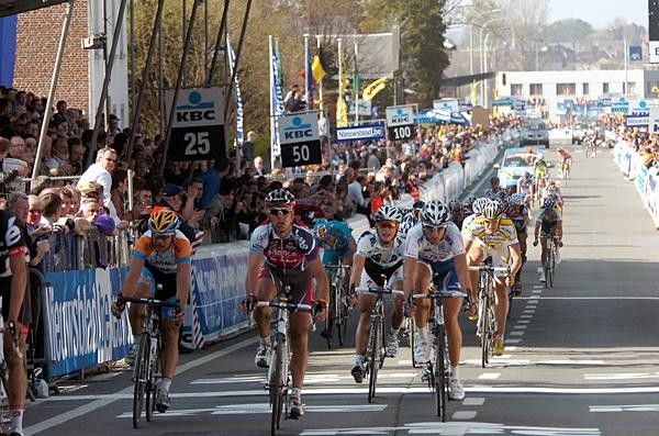 Philippe Gilbert (Silence-Lotto) sprinted onto the podium