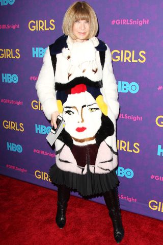 Anna Wintour Makes A Statement At The Girls Season 3 Premiere