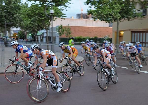 The women's field corner as their race starts late afternoon.
