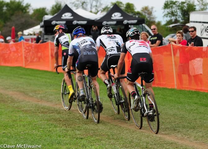 Tim Johnson (Cannondale Cyclocross World/Pony Shop) looks around to see if anyone is willing to lead