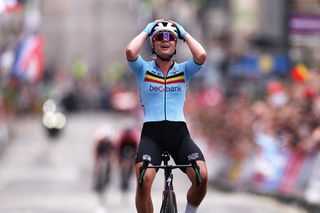 Lotte Kopecky triumphs in the road race at the 2023 World Championships in Glasgow