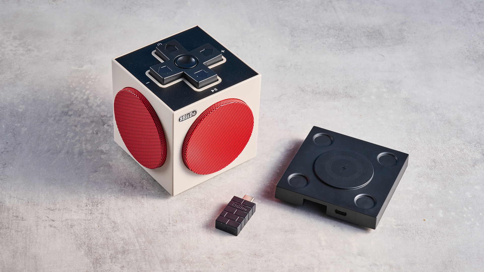 8BitDo Retro Cube 2 Bluetooth speaker