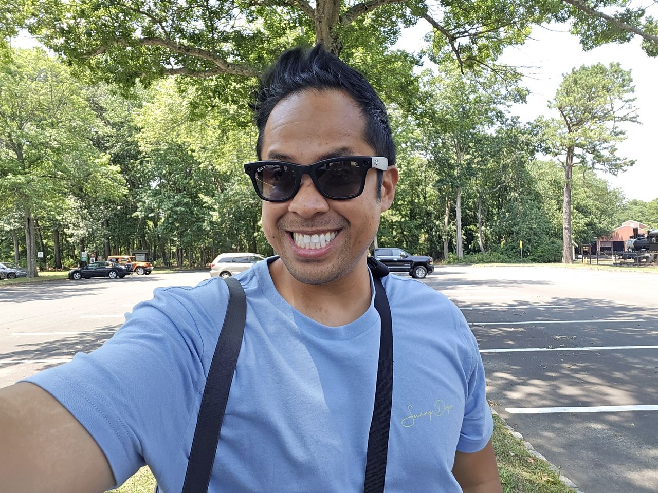 Samsung Galaxy Z Flip 6 selfie sample.