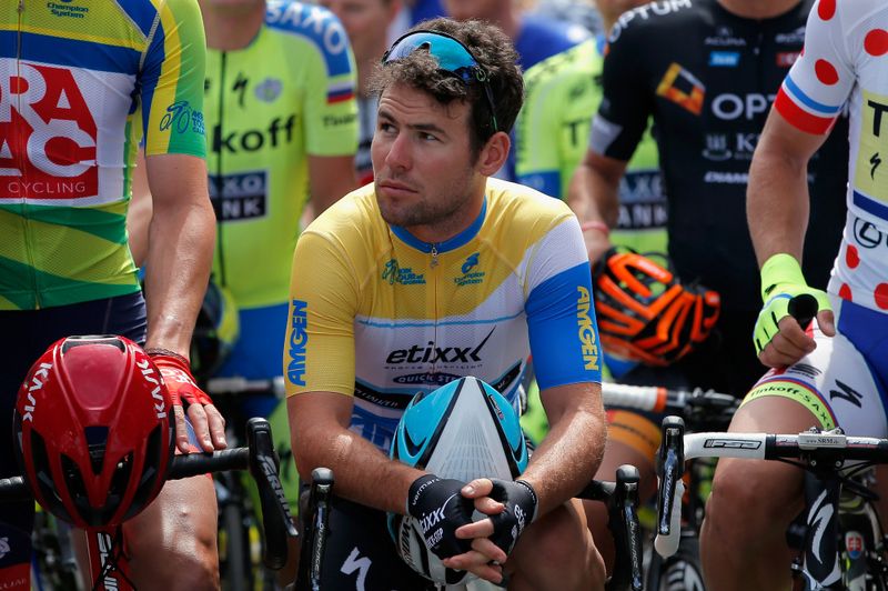 Race leader Mark Cavendish (Etixx-Quick Step)