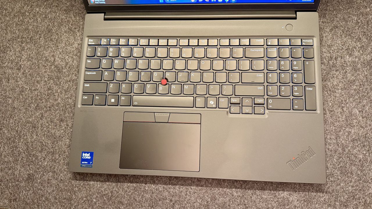 Lenovo | ThinkPad P16s Gen 4
