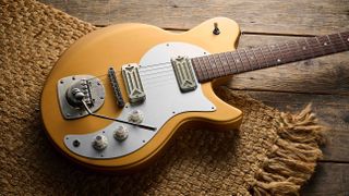 Eastman Guitars Fullertone Offset