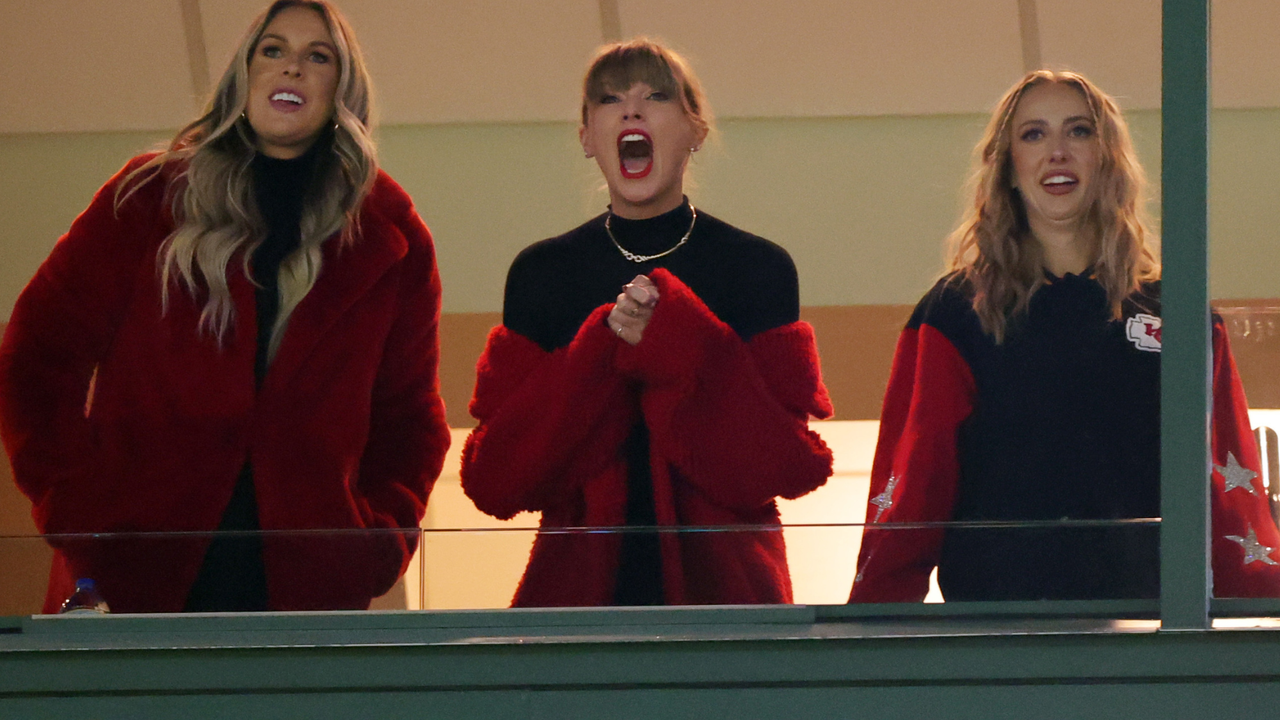 Lyndsay Bell, Taylor Swift and Brittany Mahomes react in a suite during the game between the Kansas City Chiefs and the Green Bay Packers at Lambeau Field on December 03, 2023 in Green Bay, Wisconsin.