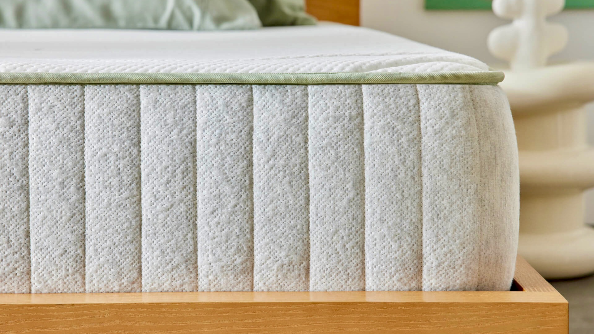 The weaving on the side and corner of the Koala Sleep Easy Mattress