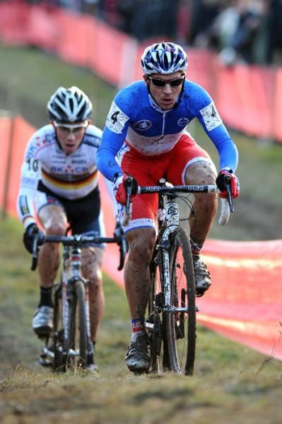 French champion Francis Mourey (FDJ) and German champion Philipp Walsleben (BKCP-Powerplus) chase the leaders.