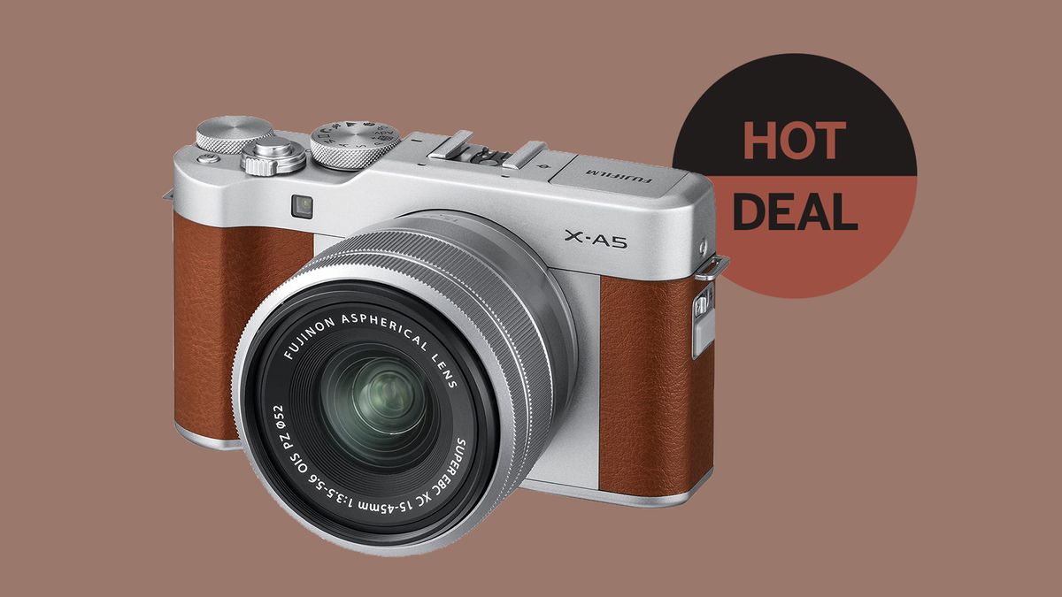 Fujifilm XA5 + XC 1545mm lens only £299 in early Black Friday deal