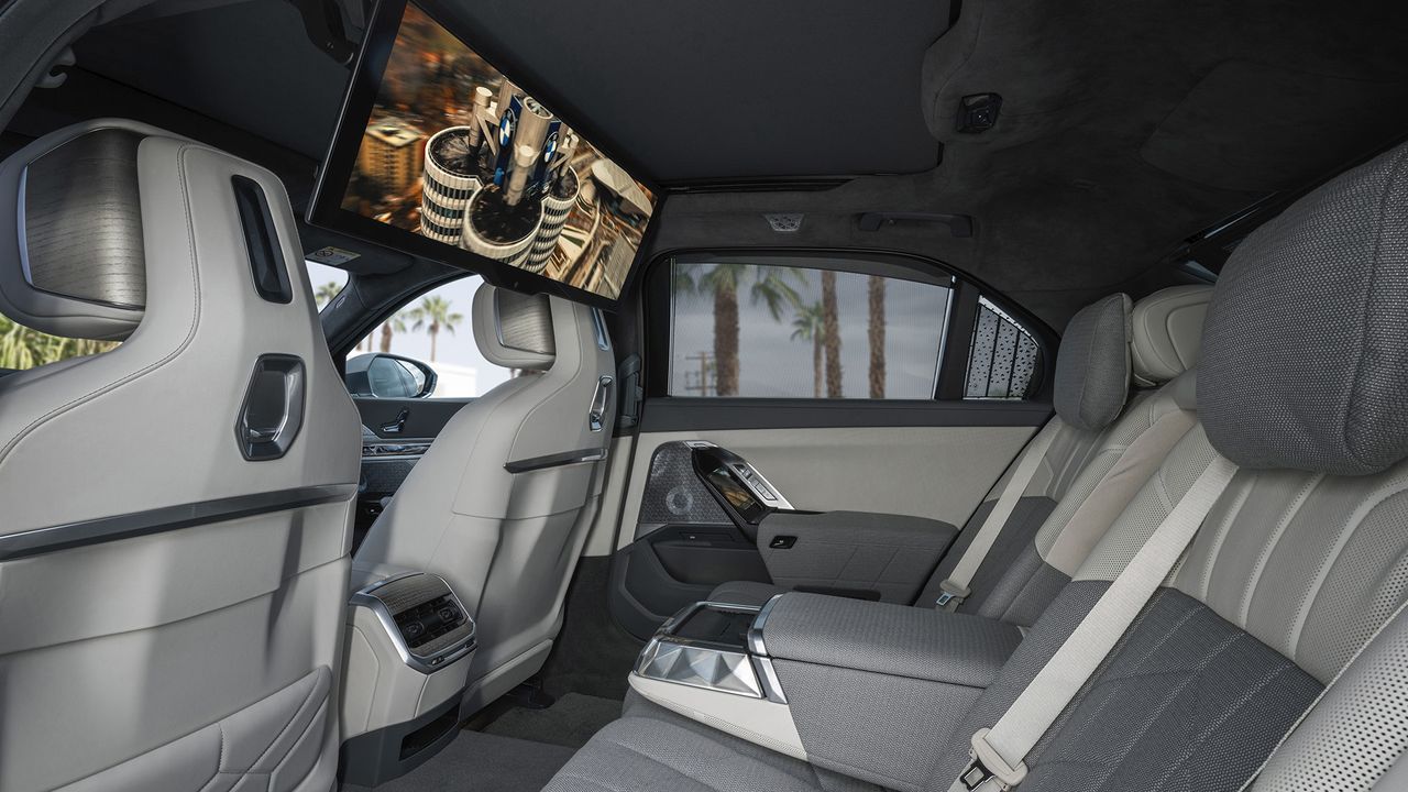 BMW i7 interior shot