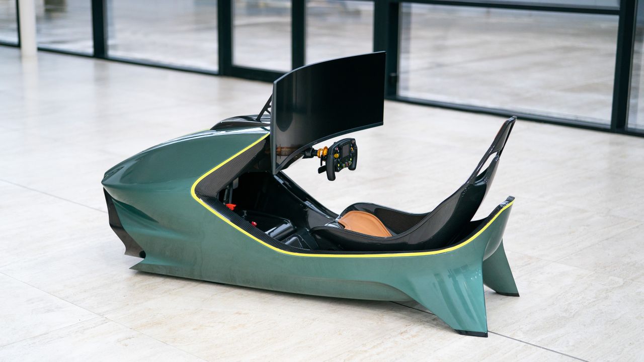 Aston Martin Curv Gaming Simulator
