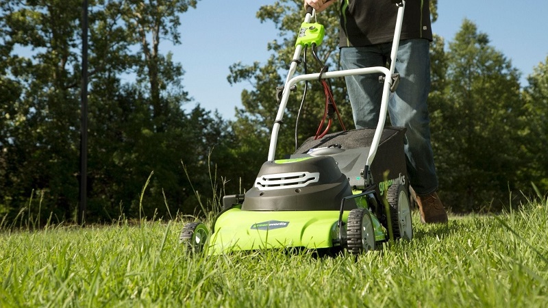 push lawn mower