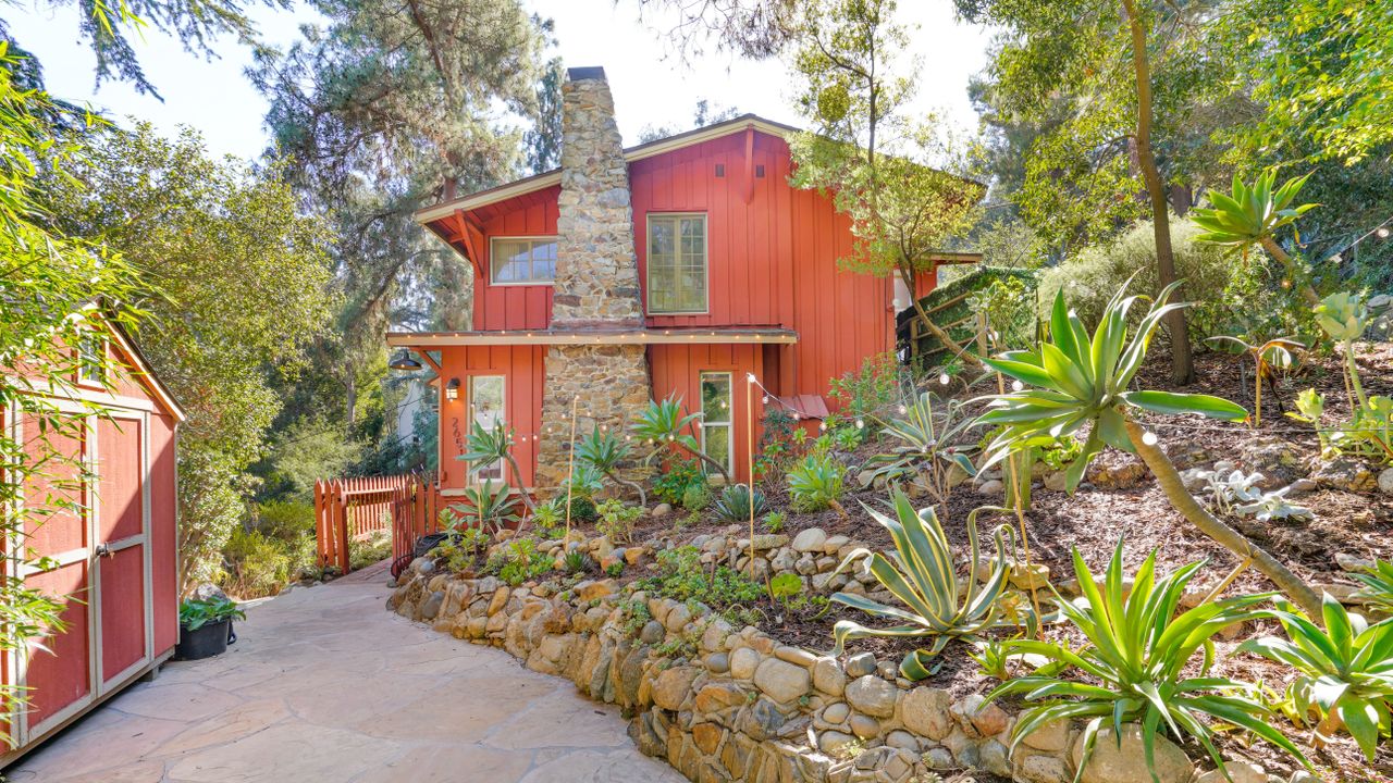 Nicole Sullivan&#039;s treehouse in the Hollywood Hills