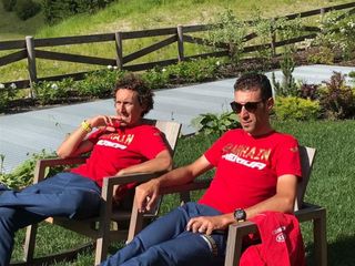 Franco Pellizotti and Vincenzo Nibali catch some rays