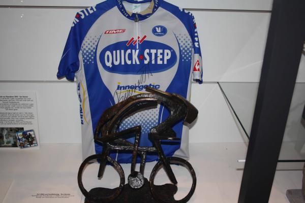 Tom Boonen's jersey and trophy from the 2005 Tour of Flanders.