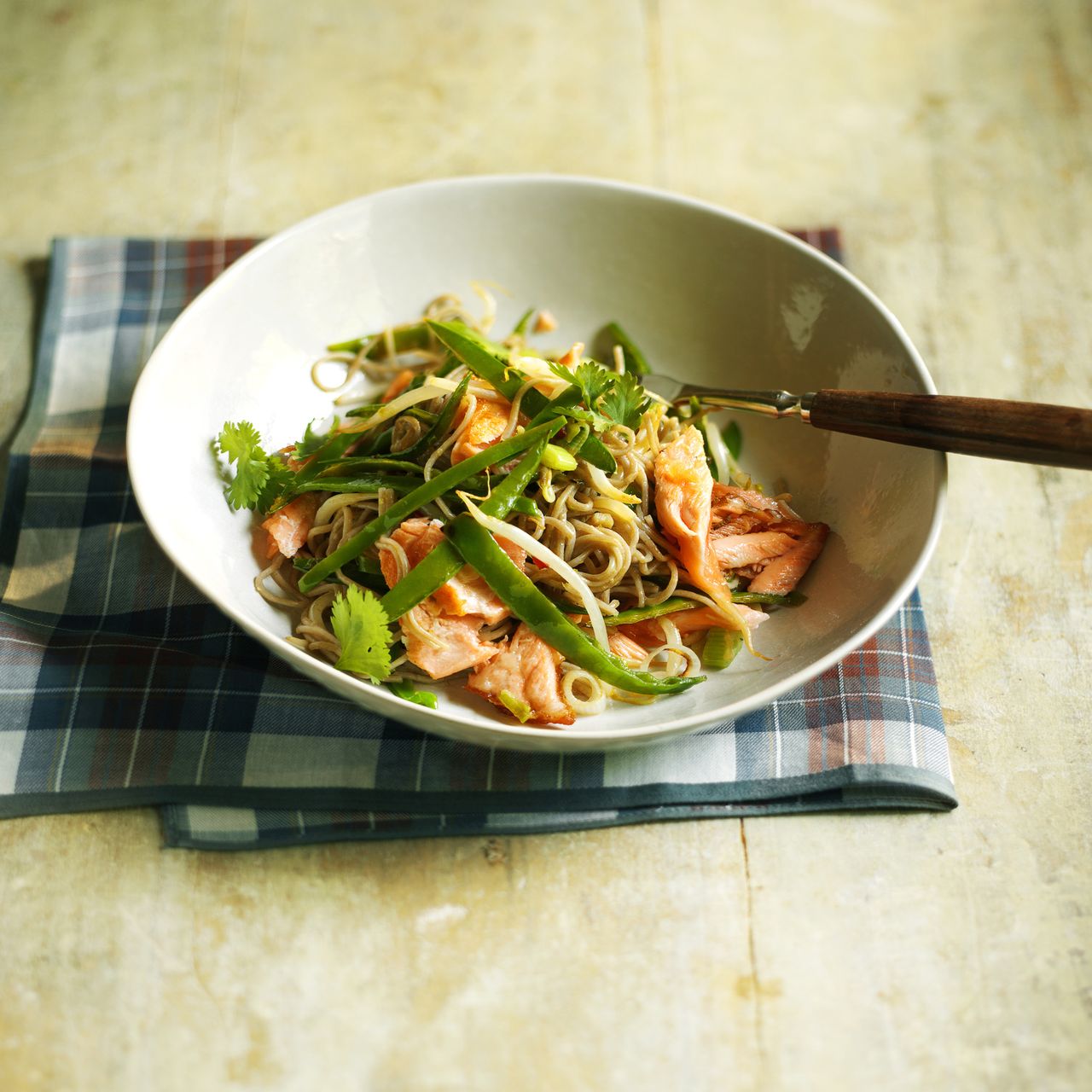 Salmon stir-fry with soba noodles