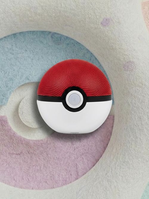  Pokeball Bluetooth Speaker