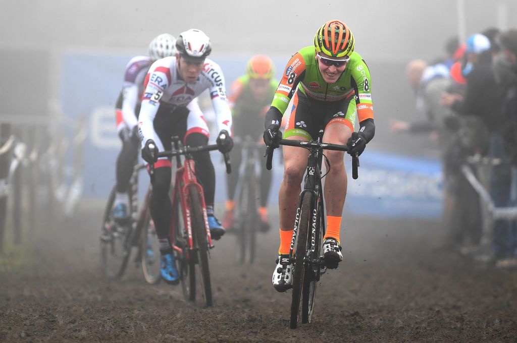 Tim Merlier (Crelan-Vastgoedservice) riding to tenth