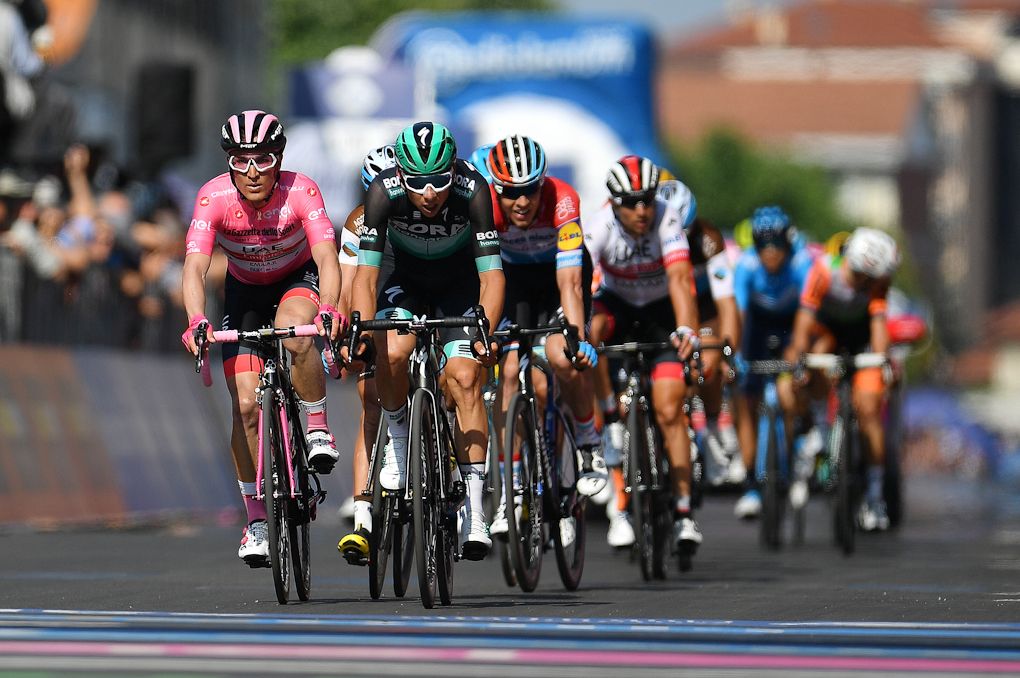 Valerio Conti's group finishes stage 12 at the Giro