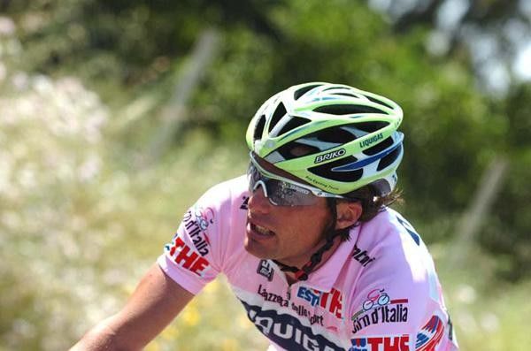 Danilo Di Luca (Liquigas) rides in the Maglia Rosa.