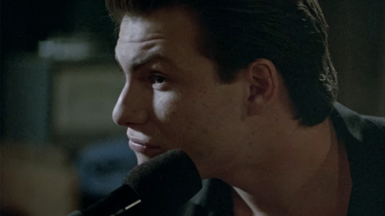 A close up of Christian Slater talking into a microphone in Pump Up The Volume
