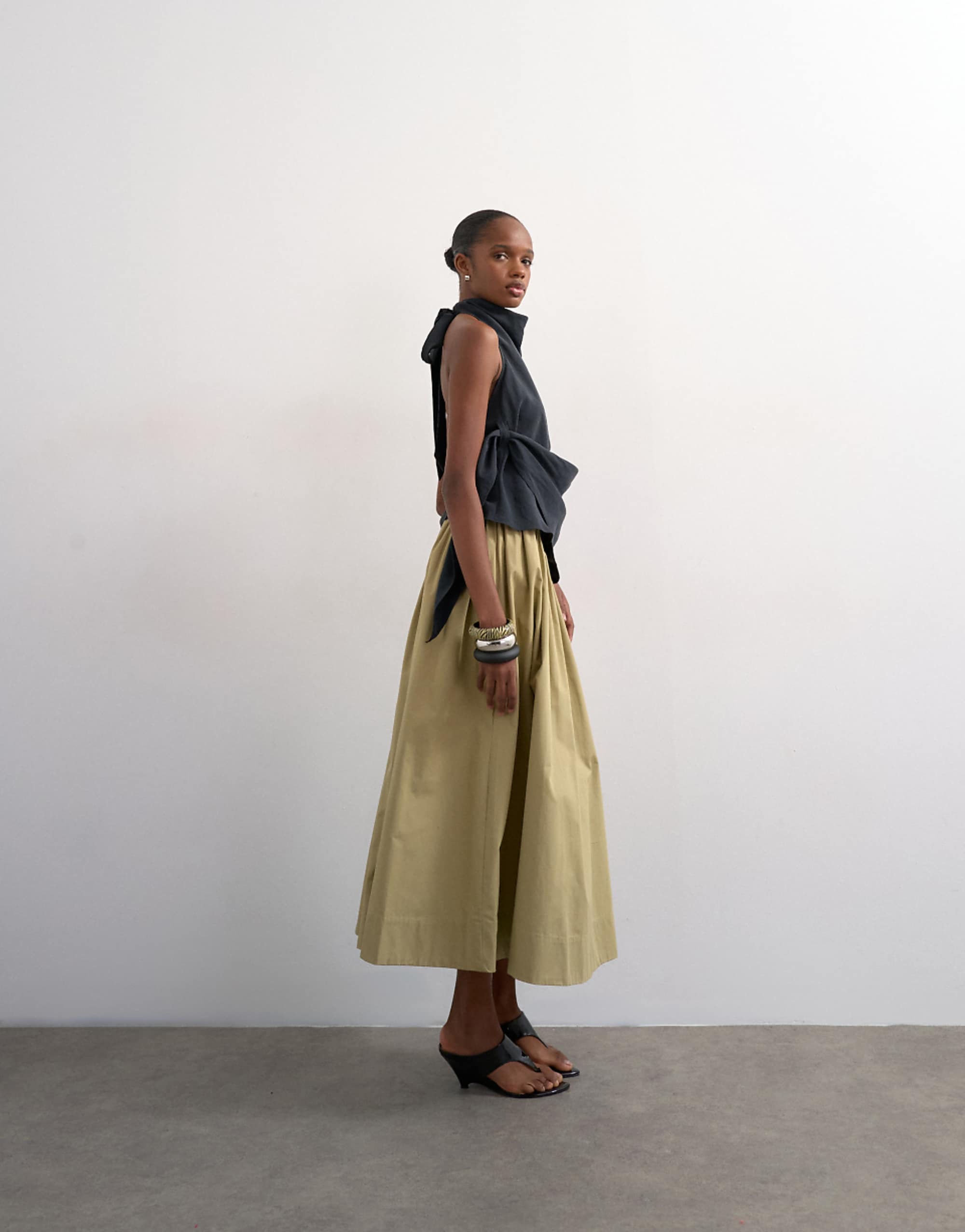 Topshop Drop Waist Saloon Maxi Skirt in Green