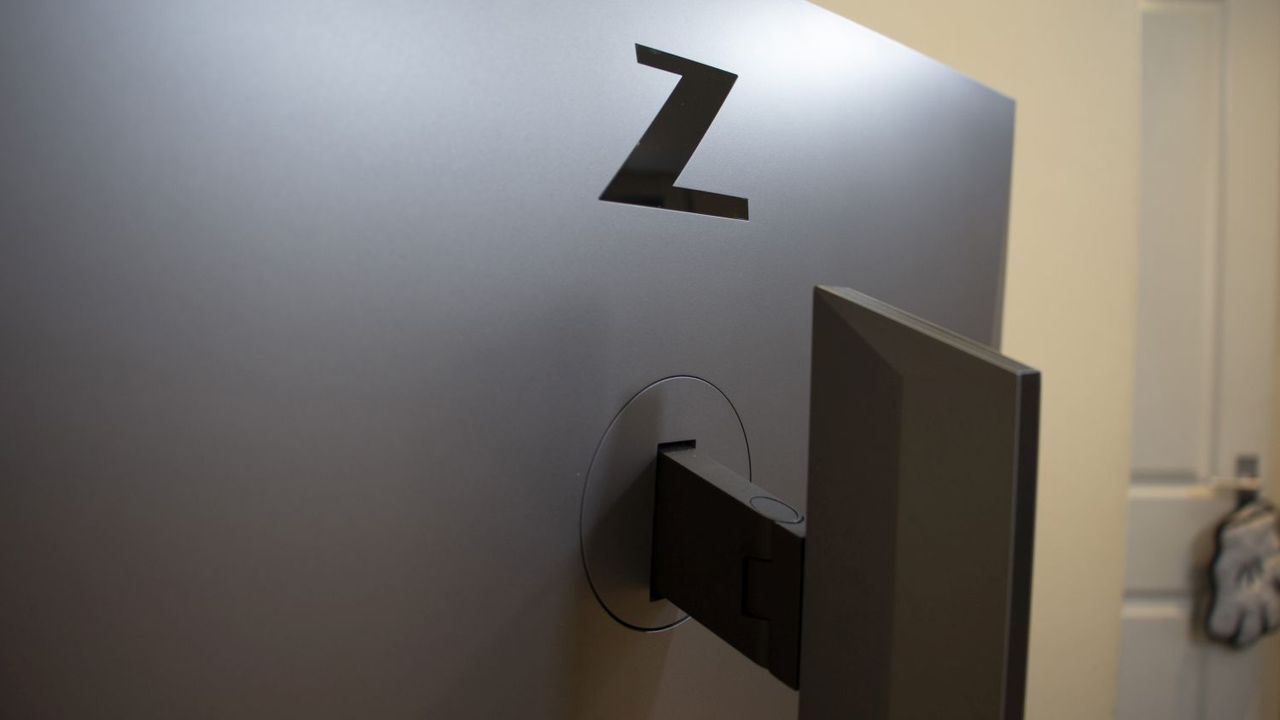 The rear logo of the HP Z27u G3