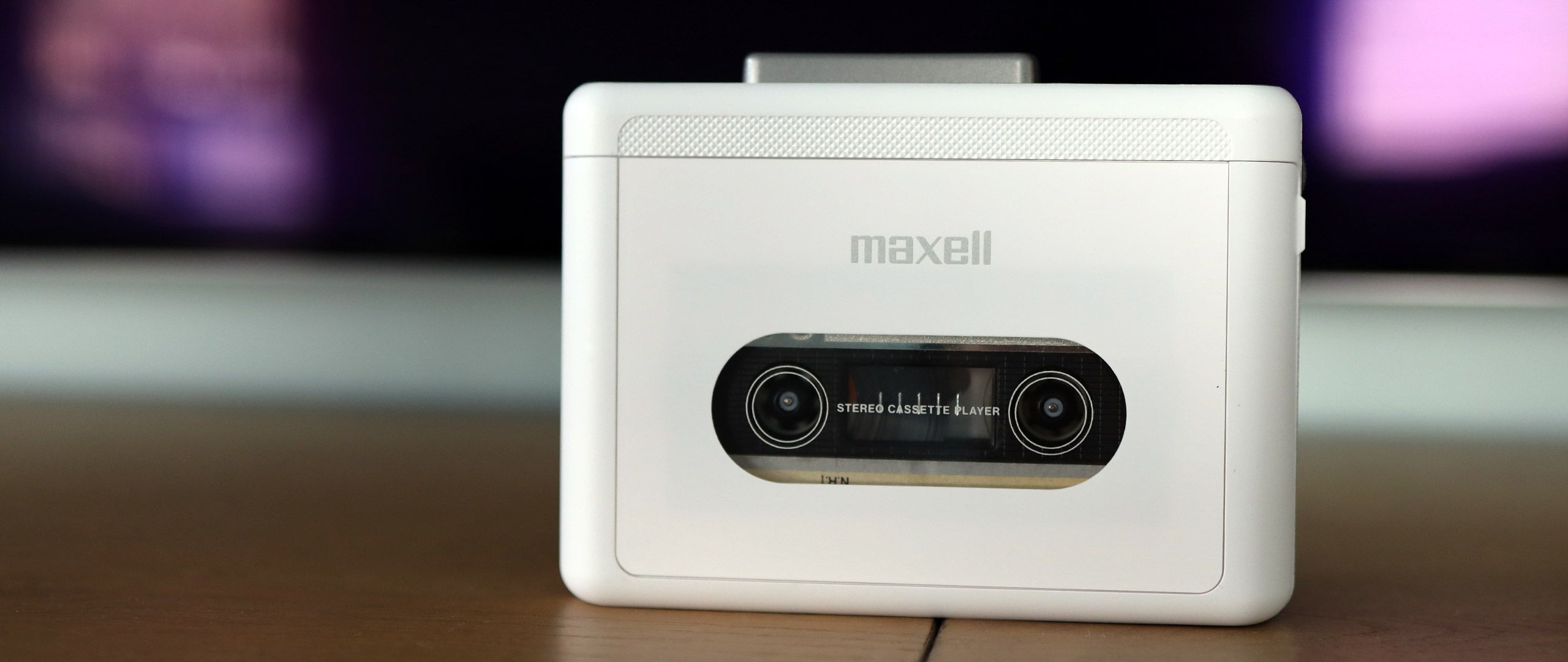 Maxell Wireless Cassette Player review: a delightful analog blast from the past — just don't rely on the Bluetooth