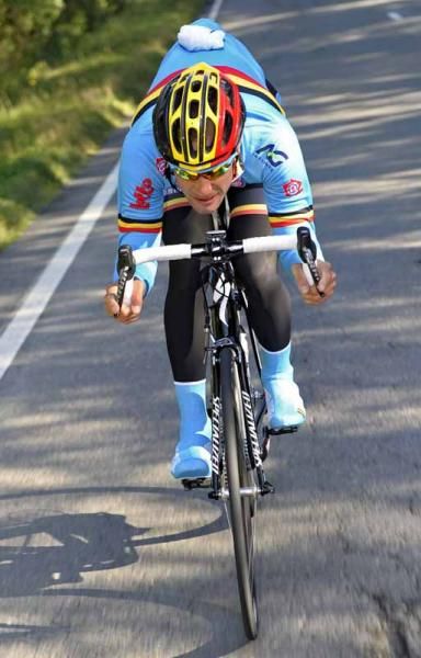 Tom Boonen gets in a tuck