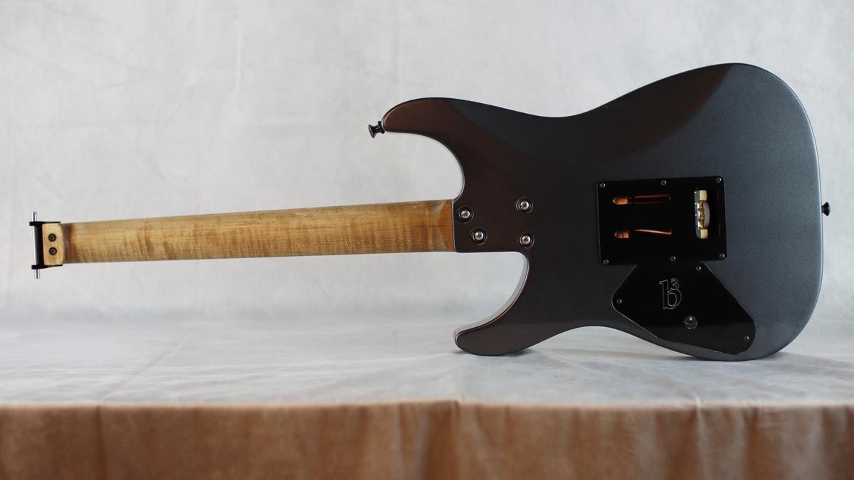 b3 Guitars UltraModern 24