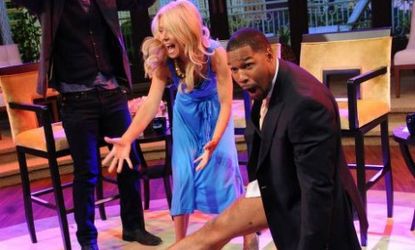 Michael Strahan guests hosts on "Live! with Kelly"