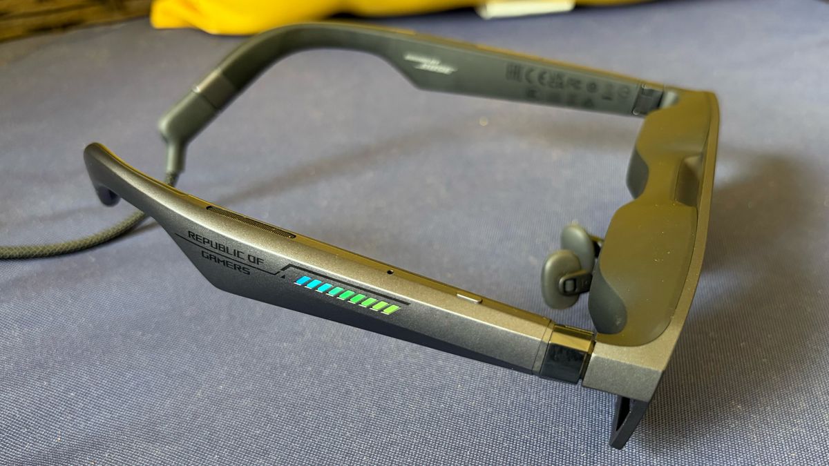 Asus ROG XREAL R1