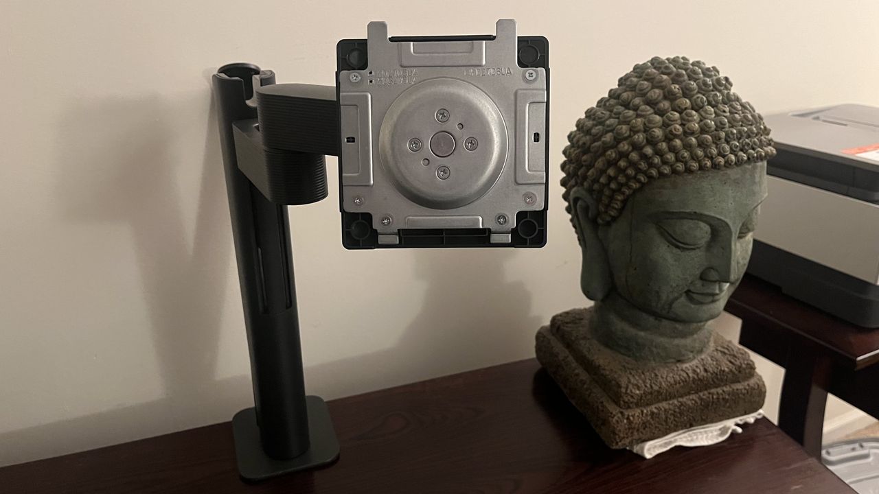 A BenQ PD2705UA monitor on a desk