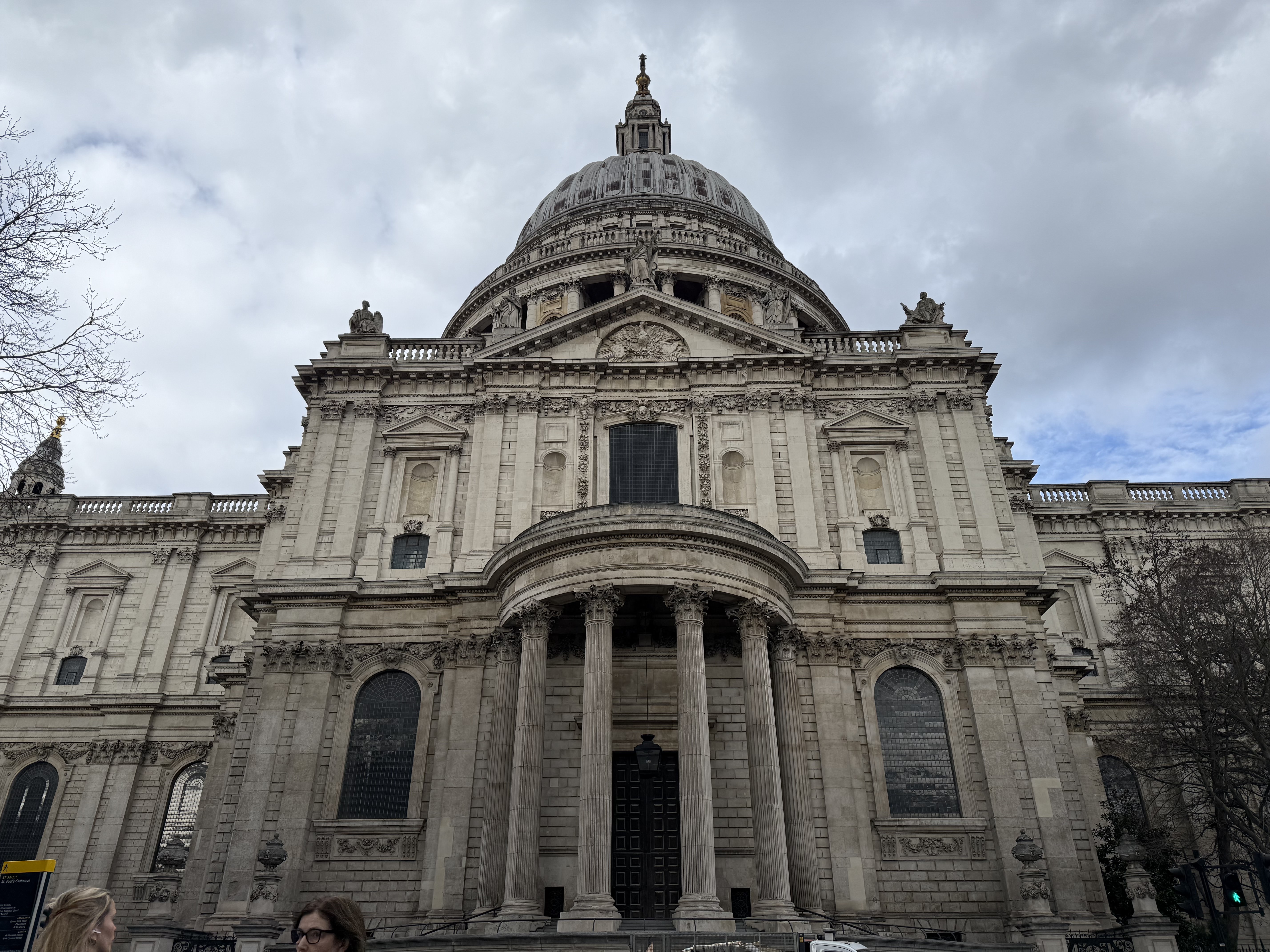 iPhone 16 Pro camera sample St Pauls