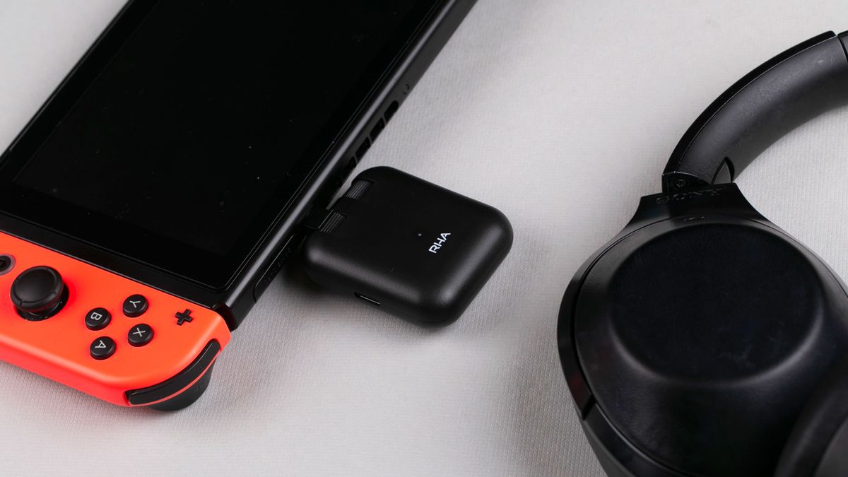 Want wireless audio for in-flight entertainment and Nintendo Switch