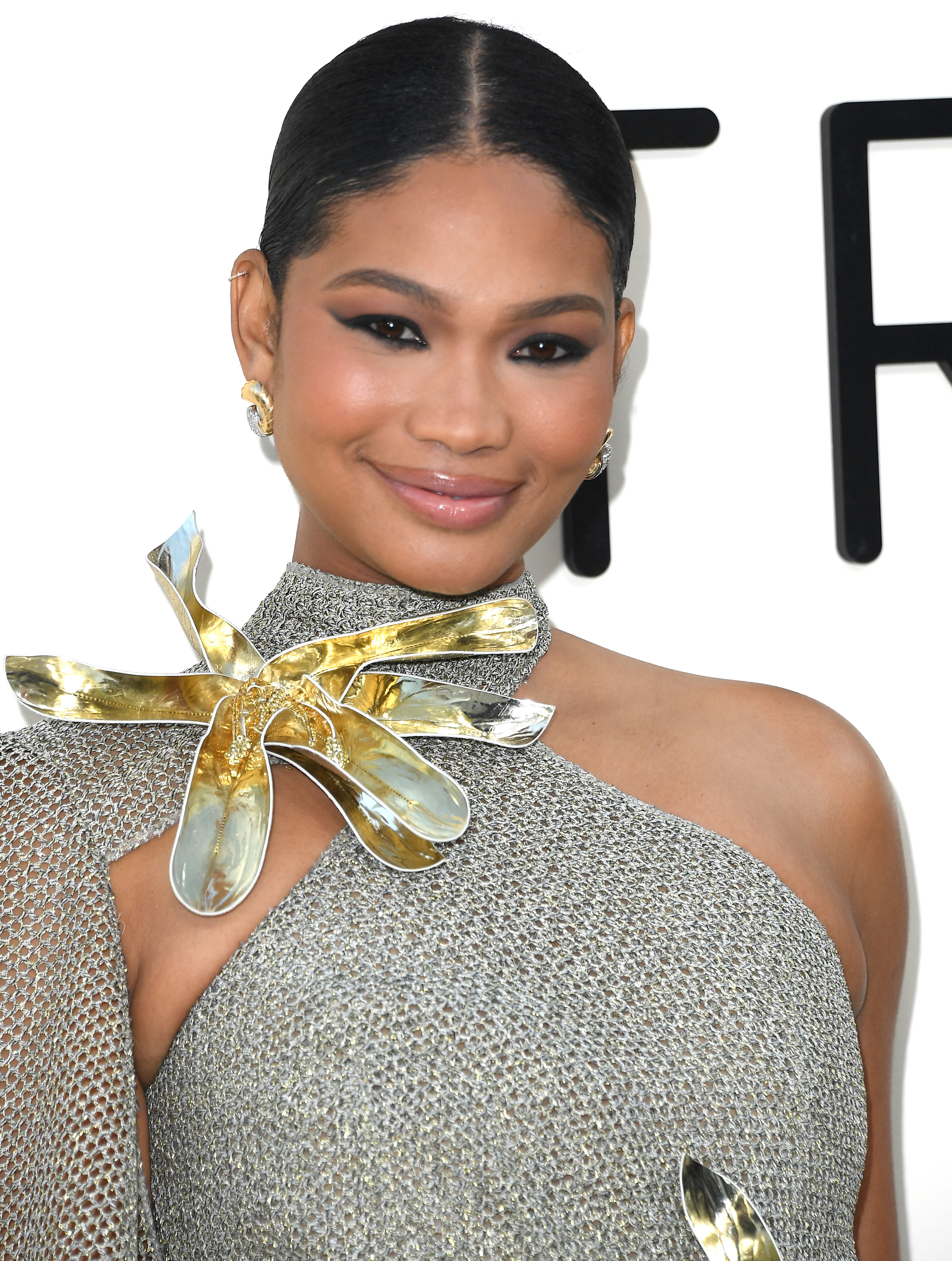 smokey eye - Chanel Iman