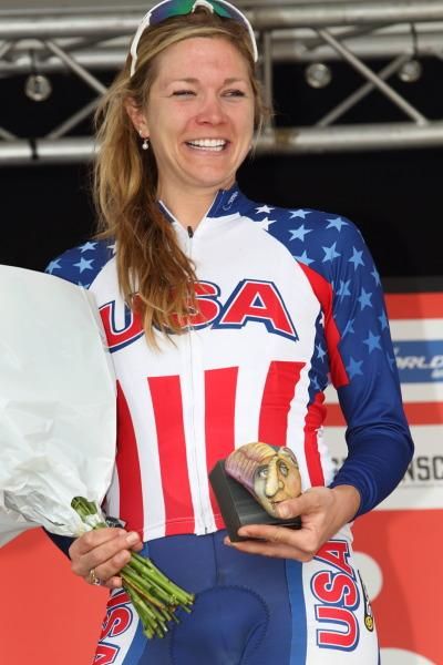 Alison Starnes (United States) was rewarded for her breakaway effort by taking the cobbles prize