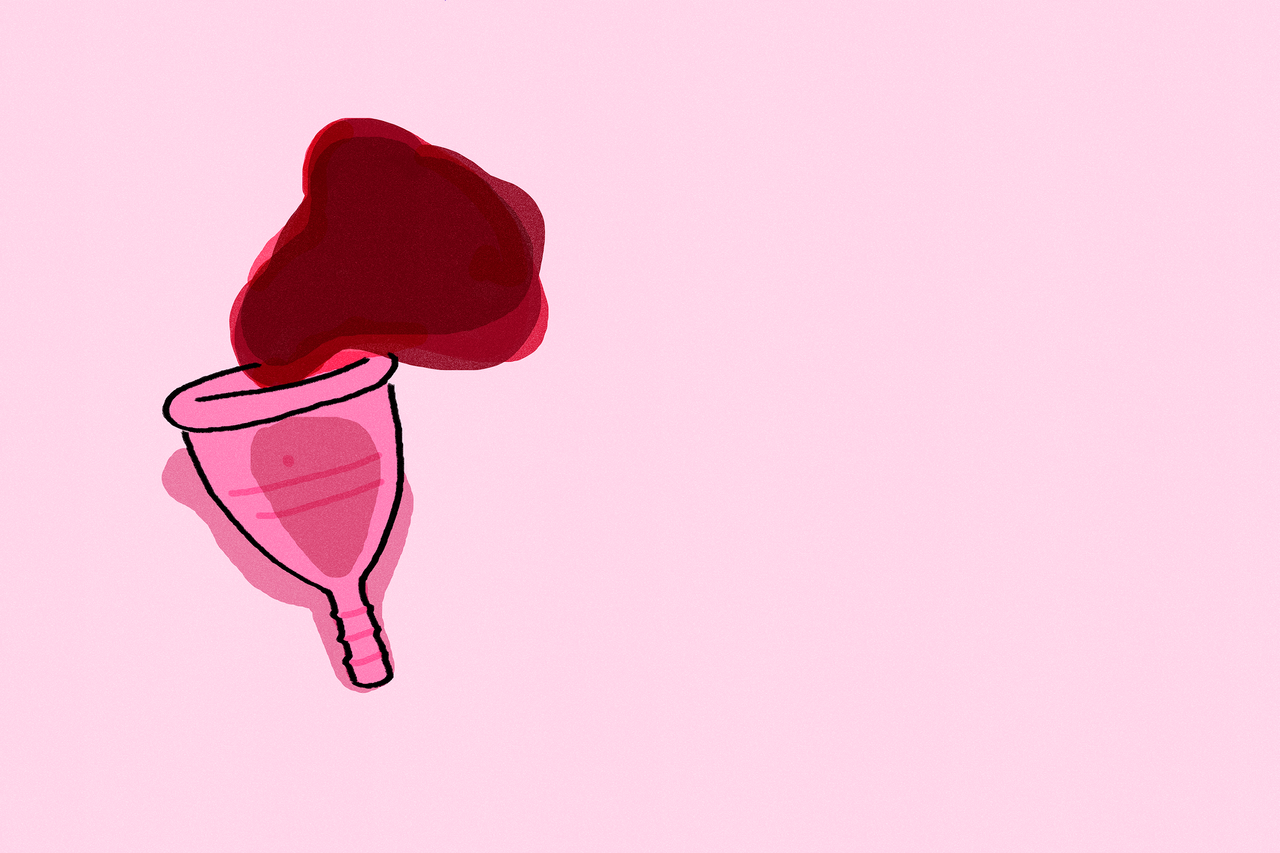 Illustration of a menstrual cup with blood coming out, to show what&#039;s normal on your period