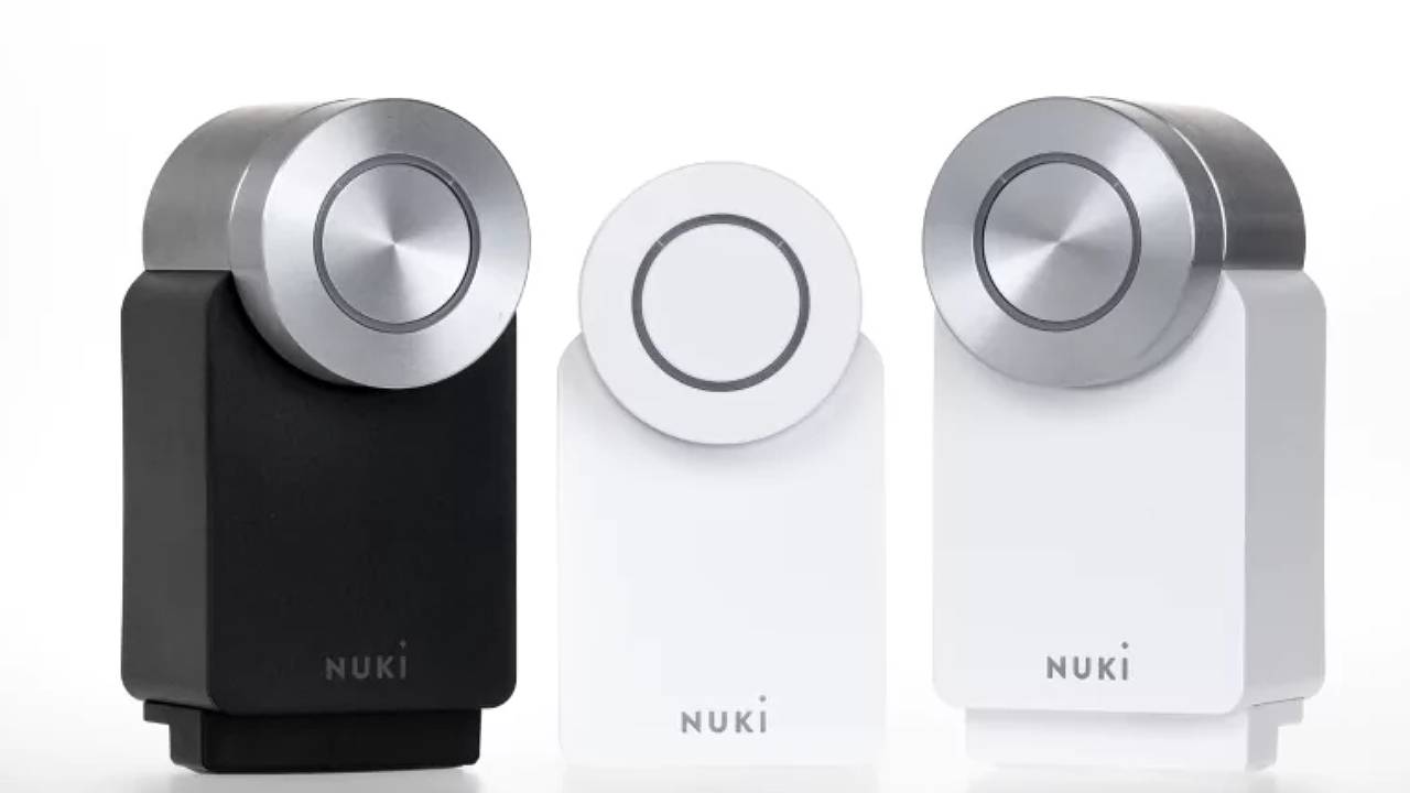 Nuki Family Combo, Smart Lock, un Nuki Bridge y 3 Nuki Fobs