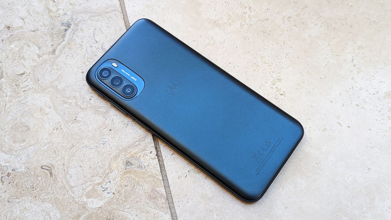 Moto G31 review: another excellent value budget phone from