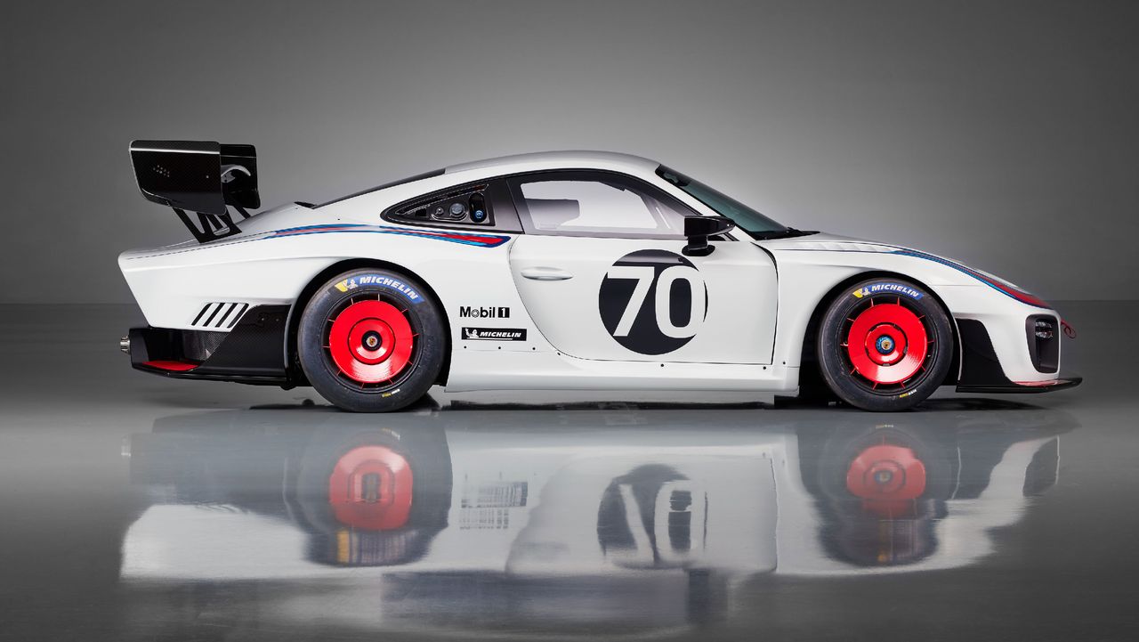 Porsche 935