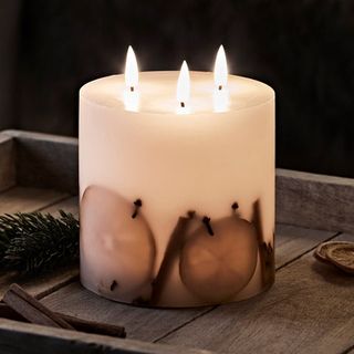 Truglow® Led 3 Wick Winter Candle