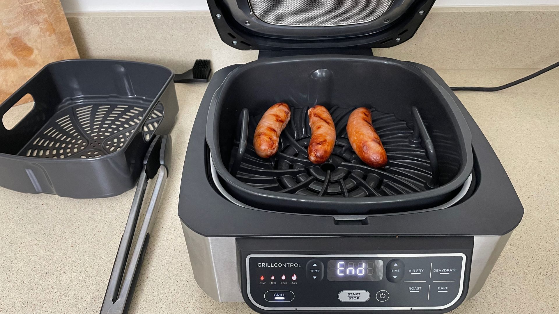 Ninja Foodi 5-in-1 Indoor Grill Review: For Kitchen Grilling | Real Homes