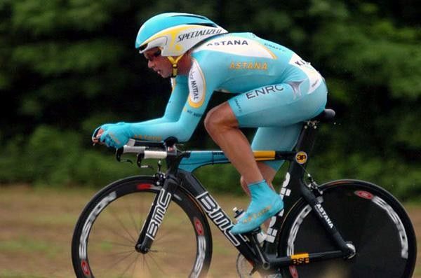 Paolo Savoldelli (Astana) in race winning ride.