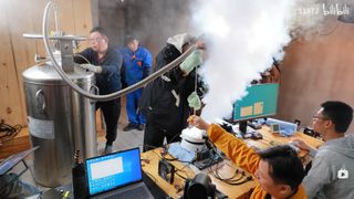 A screenshot of a Bilibili video showing the CPU world record overclock attempt in May 2026 by wytiwx
