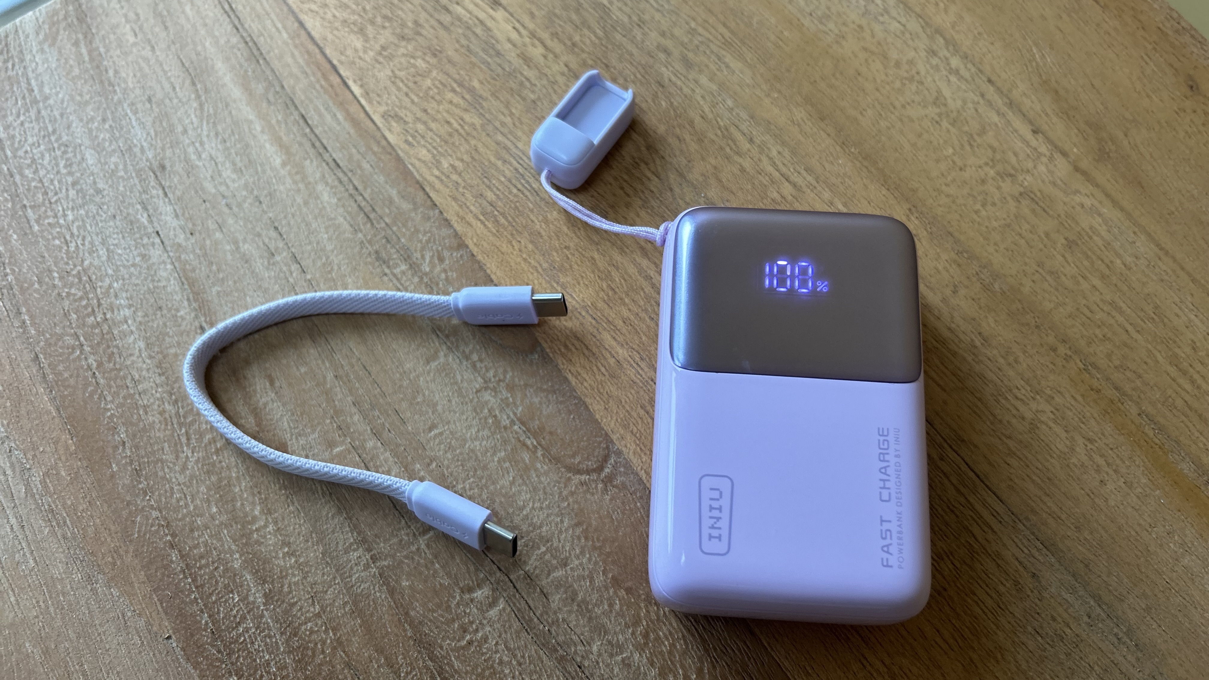 INIU Pocket Rocket P50