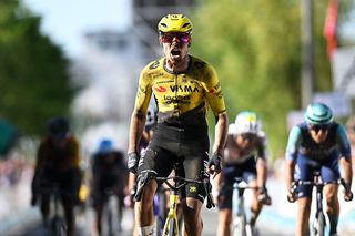 Antwerp Port Epic: Per Strand Hagenes surges to victory from late breakaway group