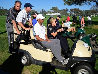 Tiger Woods withdraws from Farmers Insurance Open